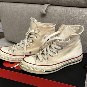 Converse All Star High-Tops in Off-White with Red Trim
